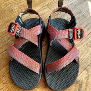 Girls Chaco Penny Coral Sandals Size 11